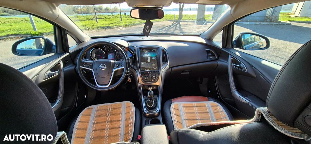 Opel Astra 1.7 CDTI DPF Cosmo - 14