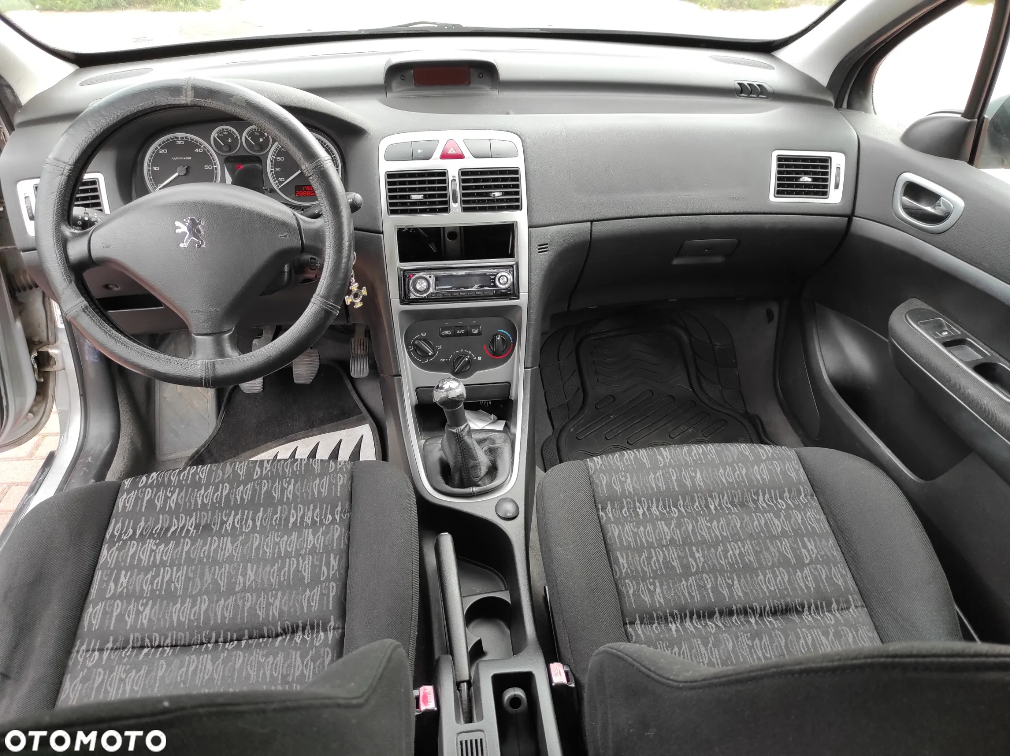 Peugeot 307 2.0 HDi Premium - 14