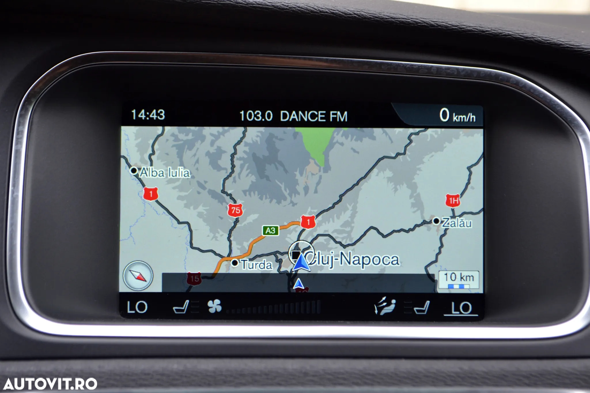 Volvo V40 Cross Country T5 AWD Geartronic Summum - 11