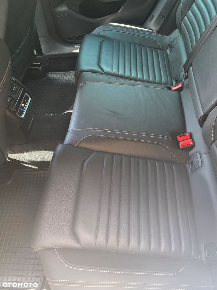 Volkswagen Passat Alltrack - 14