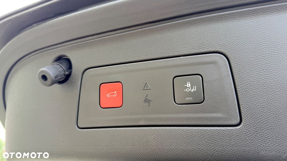 Peugeot 508 BlueHDi 130 EAT8 Active Business-Paket - 24