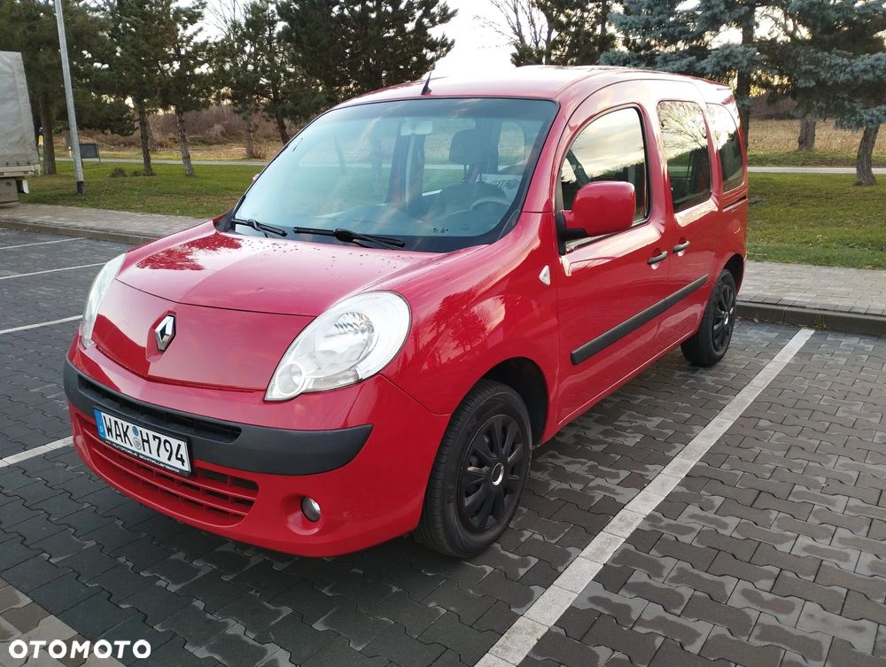 Renault Kangoo 1.6 8V 90 Happy Family - 9