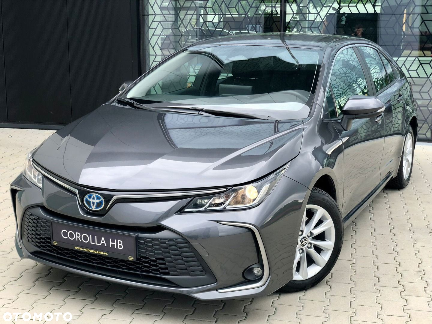 Toyota Corolla - 10