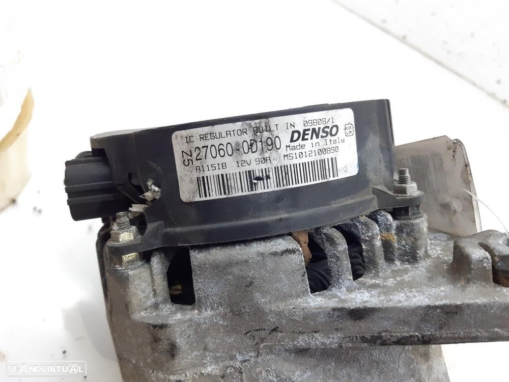 ALTERNADOR TOYOTA COROLLA VERSO 2008 - 8