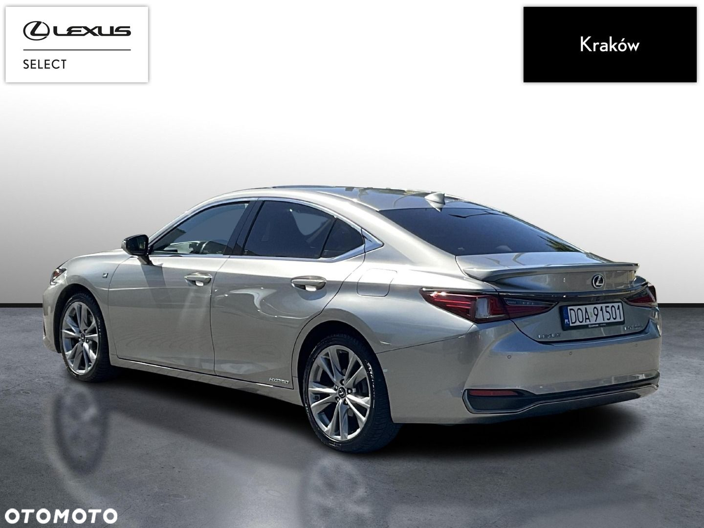 Lexus ES - 3
