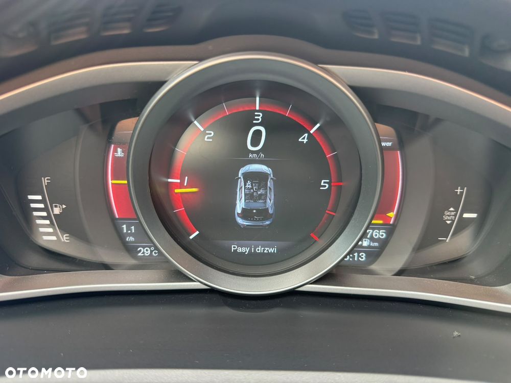 Volvo V40 D2 Drive-E R-Design Kinetic - 9