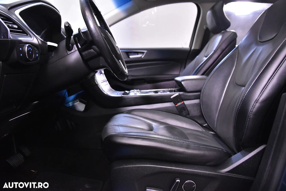 Ford Edge - 24