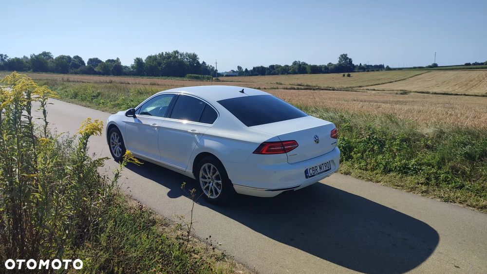 Volkswagen Passat 1.8 TSI BMT Highline - 31