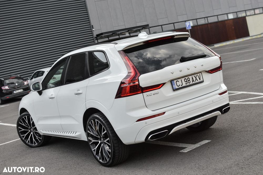 Volvo XC 60 D4 AWD R-Design - 8