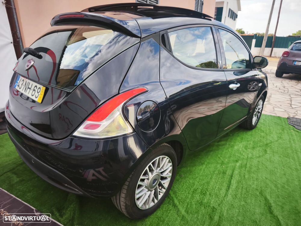 Lancia Ypsilon 1.2 S&S Gold - 28