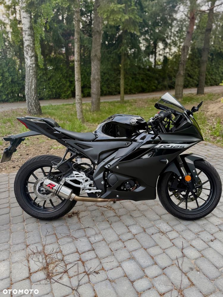 Yamaha YZF - 6