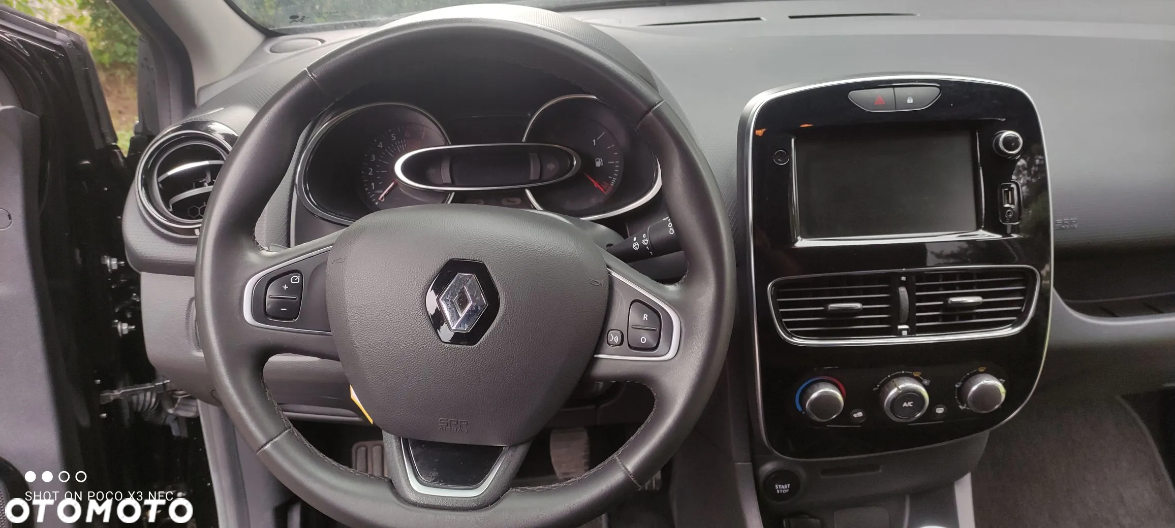Renault Clio 0.9 Energy TCe Limited Plus - 27