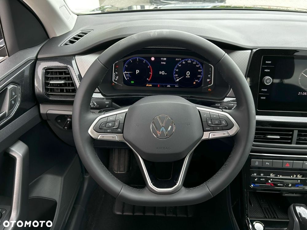 Volkswagen T-Cross - 12