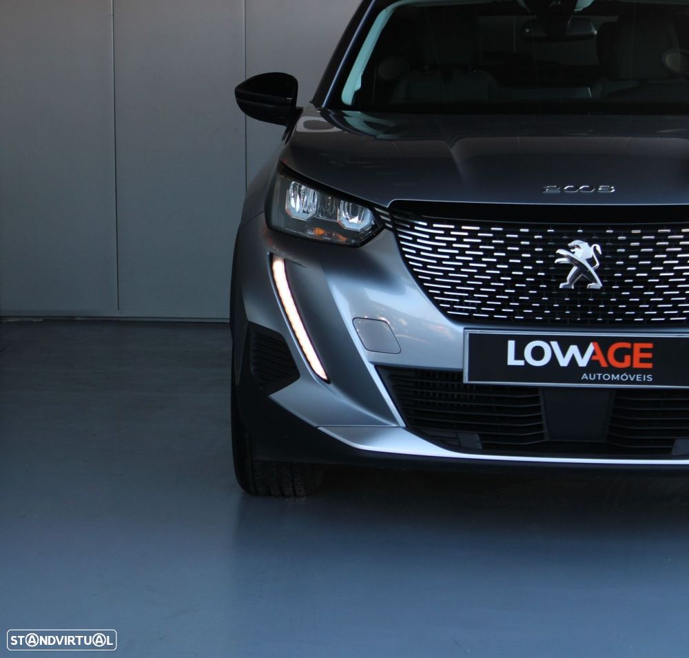 Peugeot 2008 1.2 PureTech Allure Pack - 31