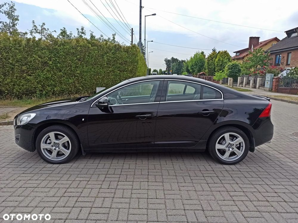 Volvo S60 D3 Summum - 7