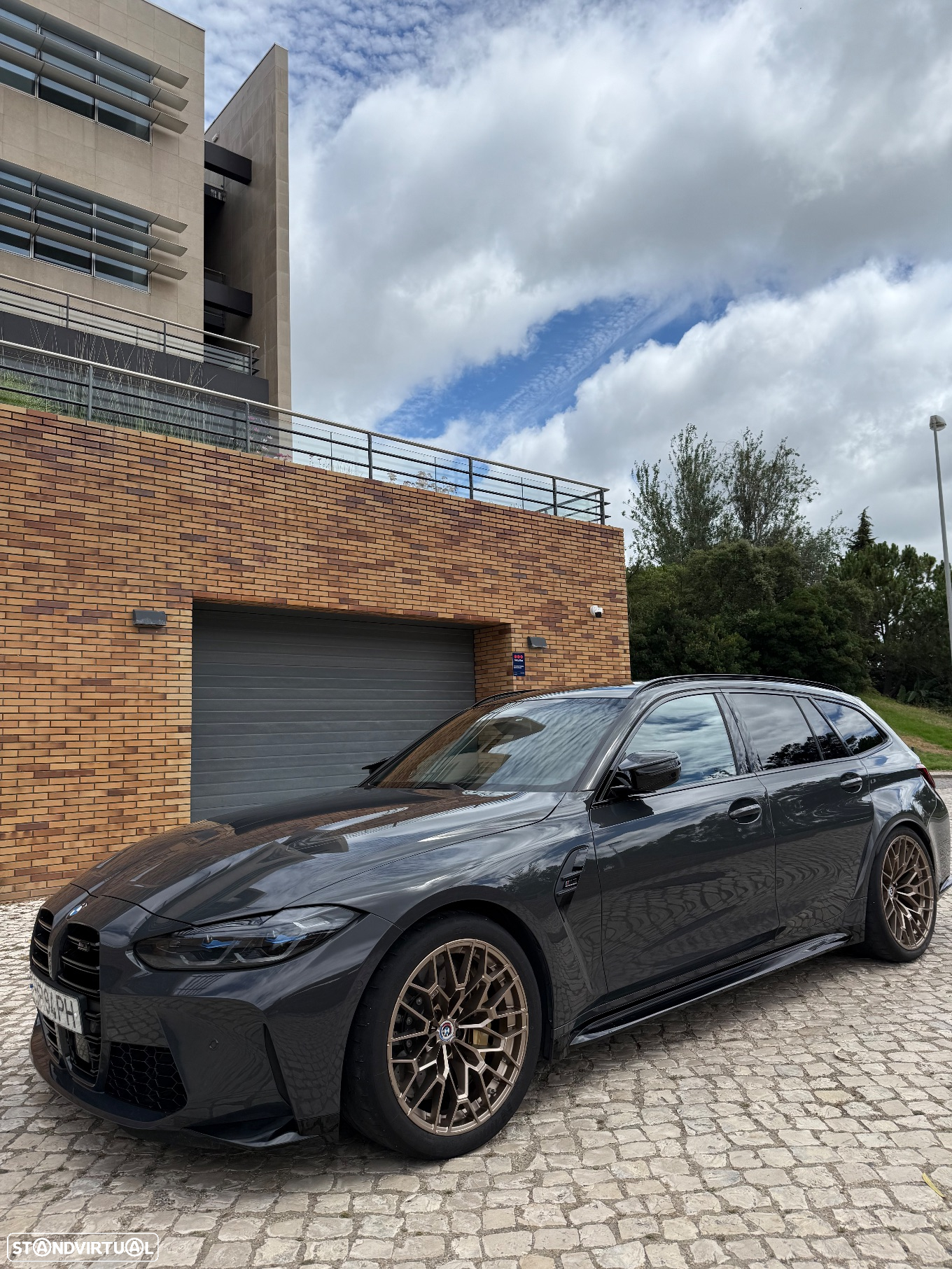 BMW M3 Competition Touring M xDrive - 9