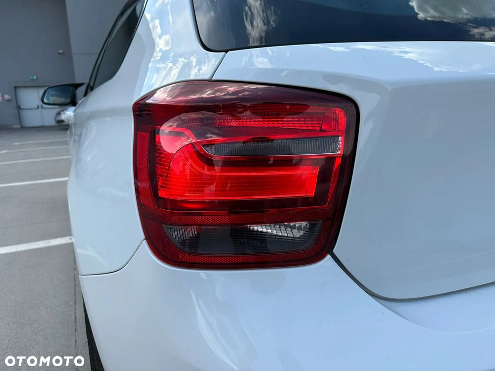 BMW Seria 1 116i Sport Line - 18