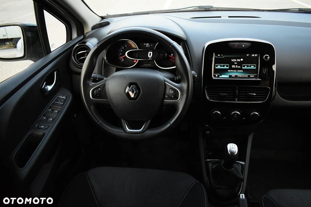 Renault Clio 0.9 Energy TCe Limited EU6 - 26