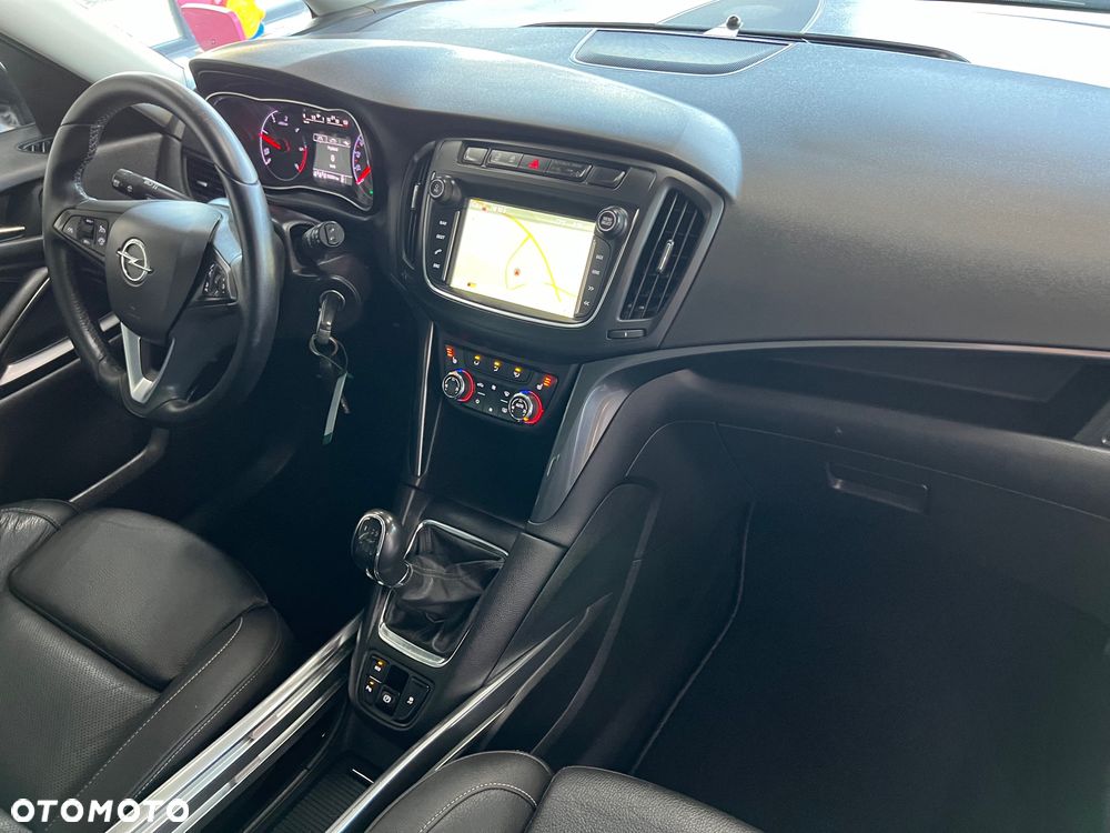 Opel Zafira - 36