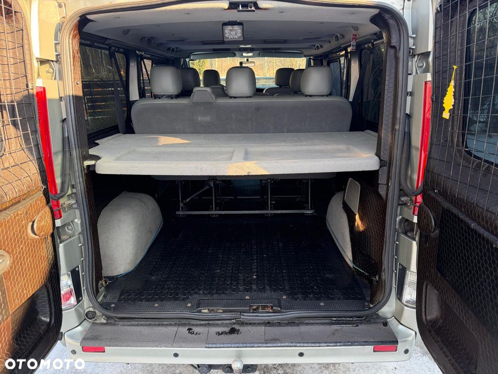 Renault Trafic L1H1 Passenger Lux - 17