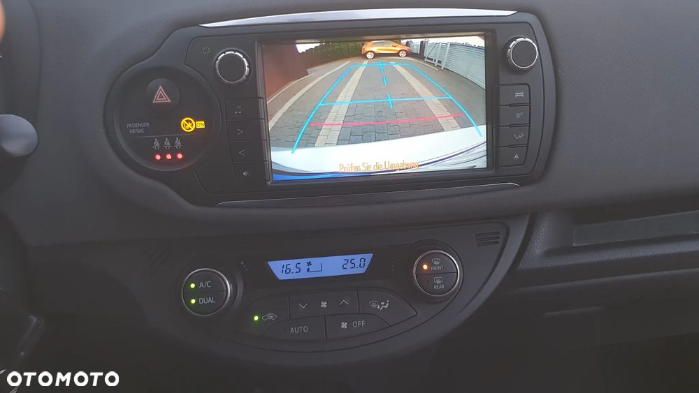 Toyota Yaris - 31