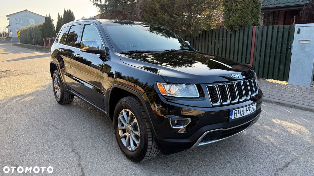 Jeep Grand Cherokee - 1