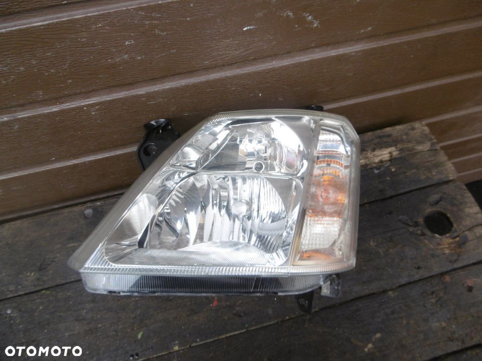 Lampa lewa OPEL MERIVA A VALEO EUROPA - 1