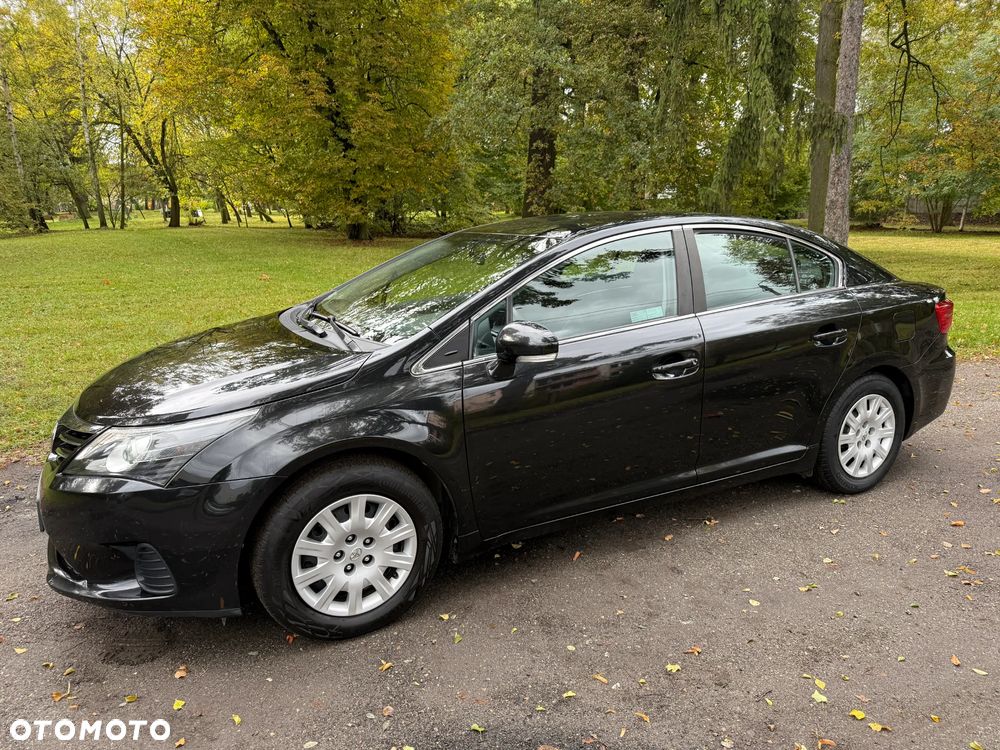 Toyota Avensis 1.6 Luna - 6