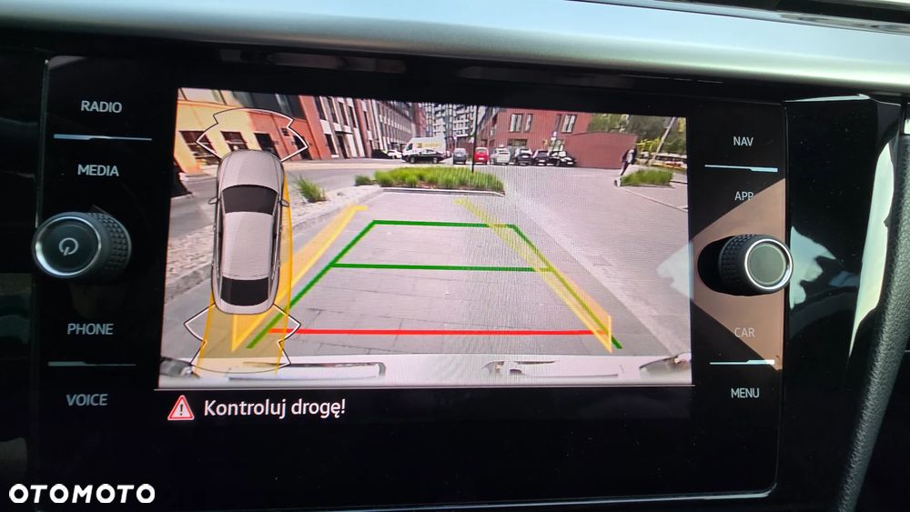 Volkswagen Arteon 2.0 TSI Essence DSG - 17