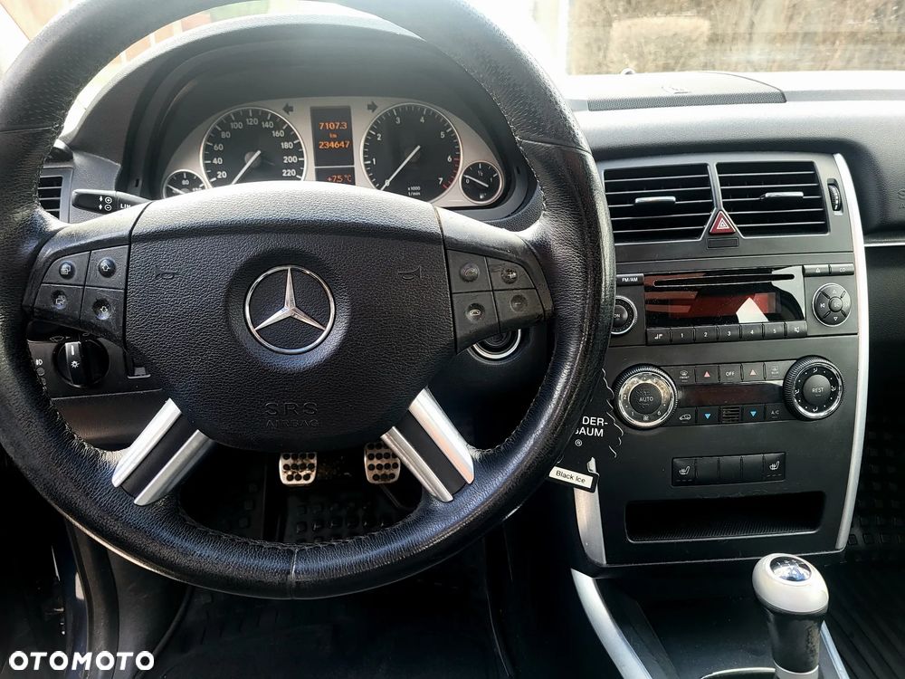 Mercedes-Benz Klasa B 170 Special Edition - 4