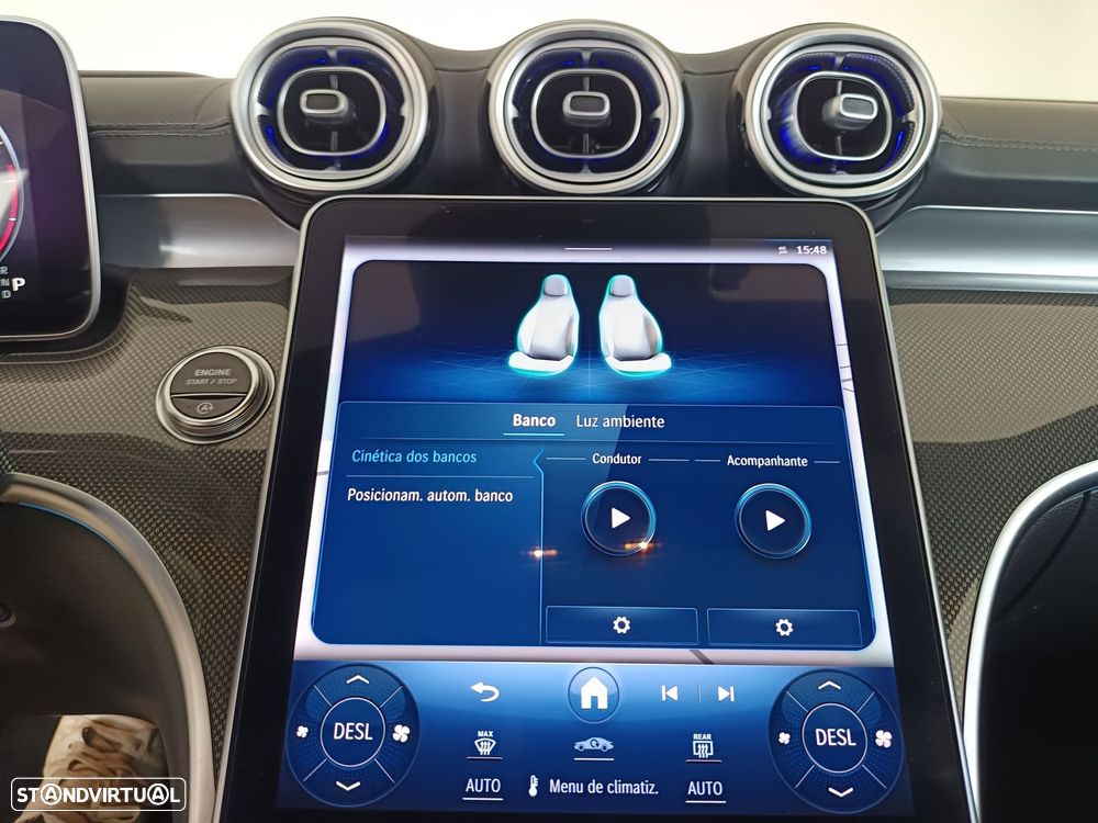 Mercedes-Benz C 300 d AMG Line - 32