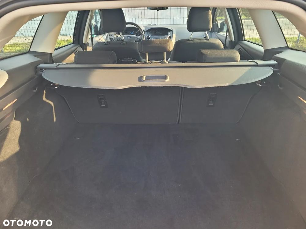 Ford Focus 1.0 EcoBoost Ambiente - 13