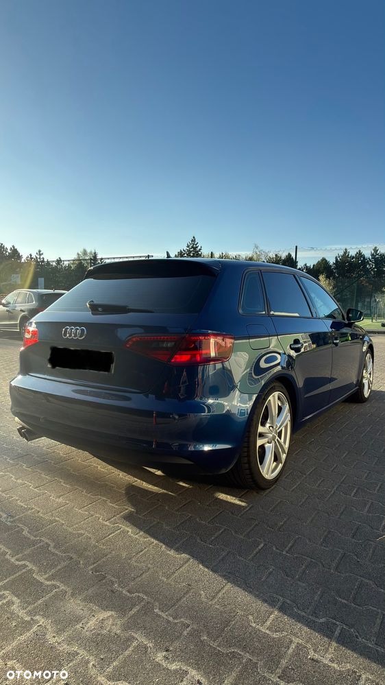 Audi A3 Sportback 2.0 TDI Ambiente - 3