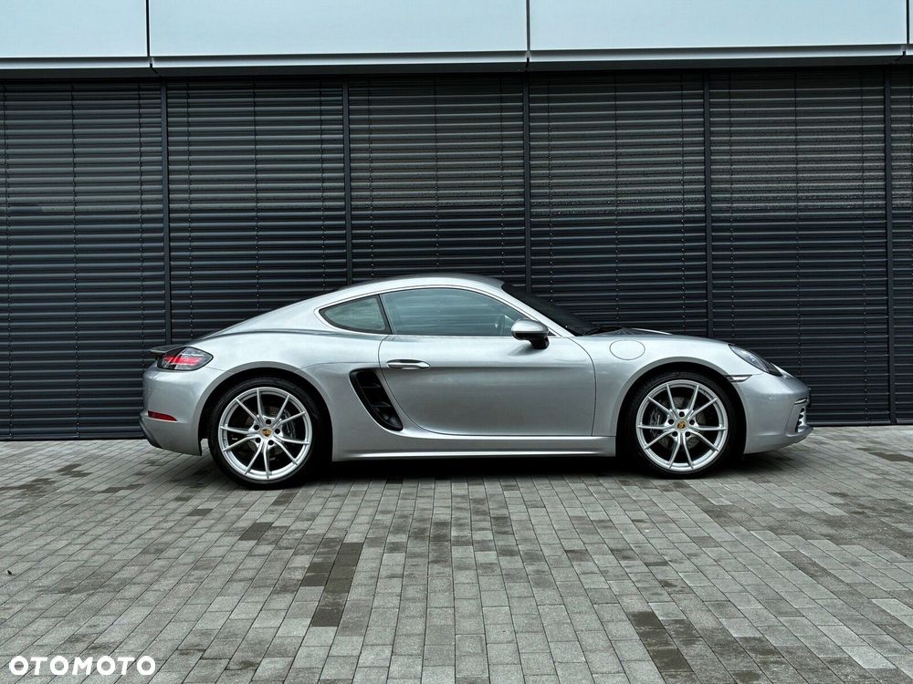 Porsche 718 Cayman - 7