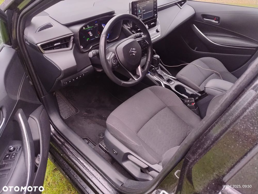 Suzuki Swace 1.8 Hybrid Premium Plus CVT - 4