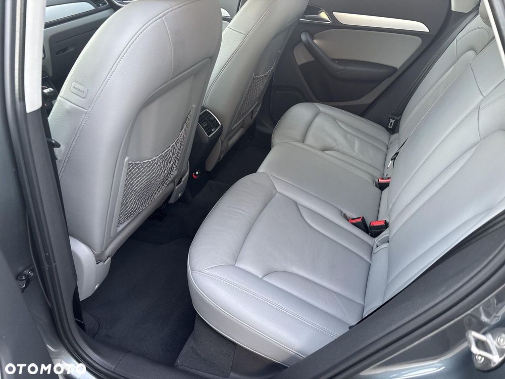 Audi Q3 1.4 TFSI CoD ultra S tronic - 25