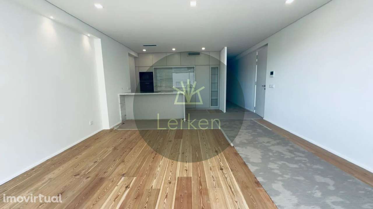 T2 Penthouse | Terraço Privativo | Centro Guimarães - Grande imagem: 4/28