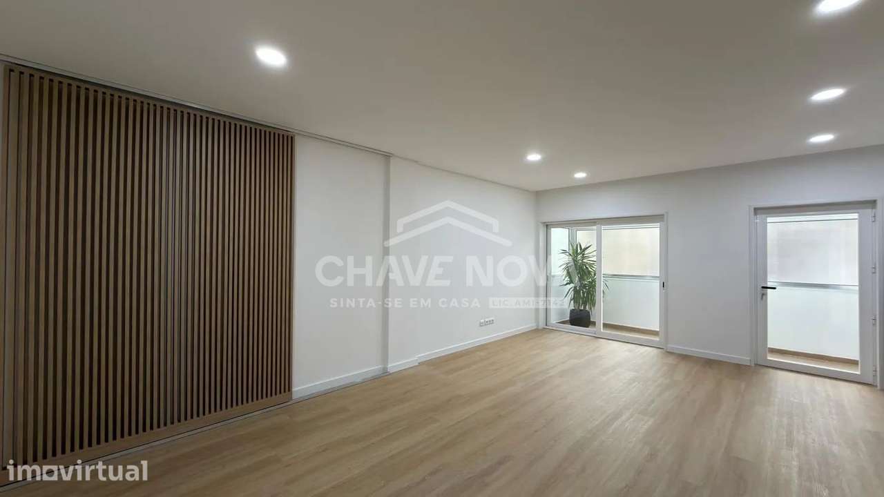 T1 Office Renovado em Santa Marinha (Devesas) - Grande imagem: 5/20