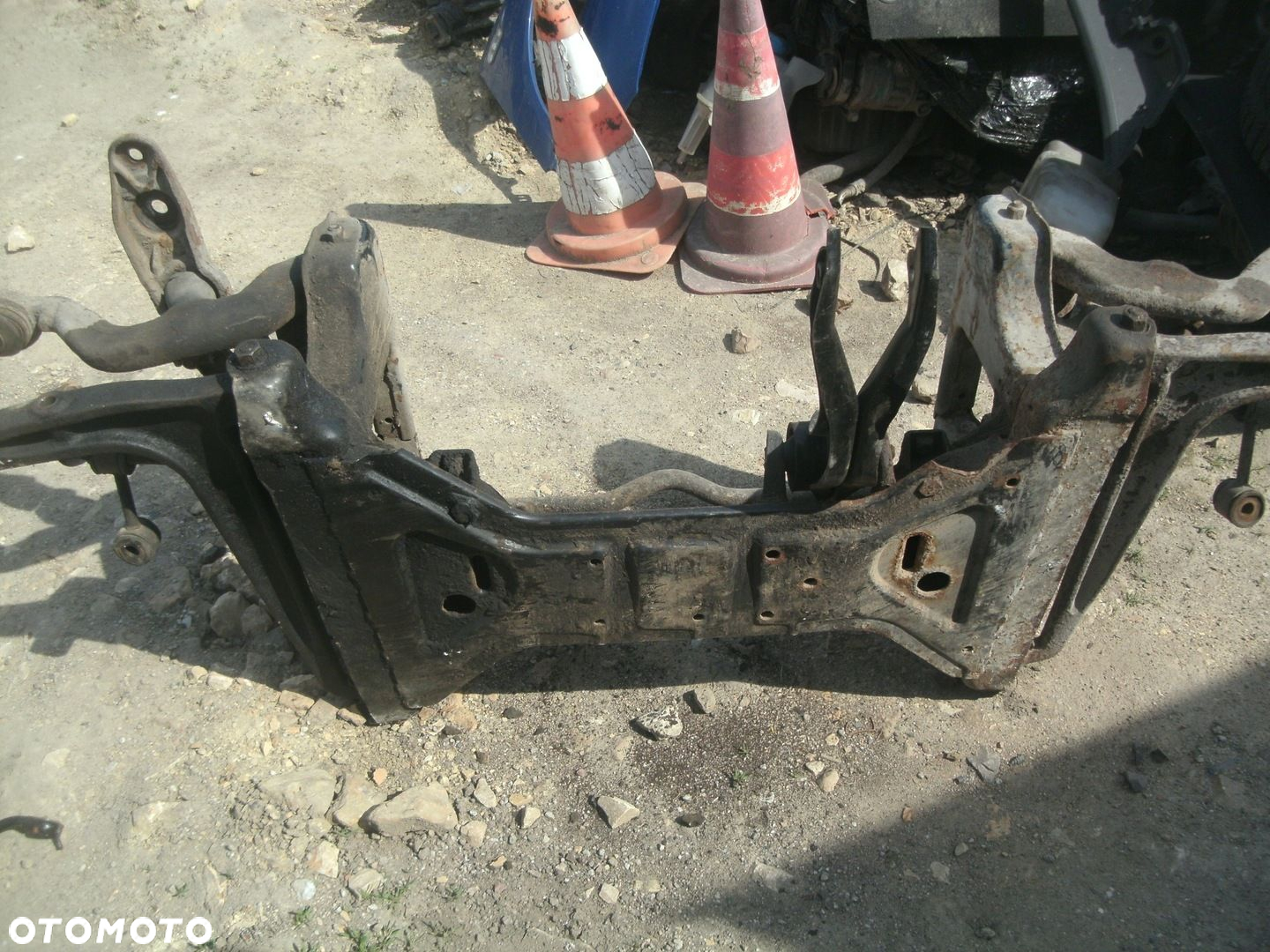 BELKA TRAWERS SANKI PRZEDNIE ZAWIESZENIE VW TRANSPORTER T4 LIFT 7D0499031B - 4