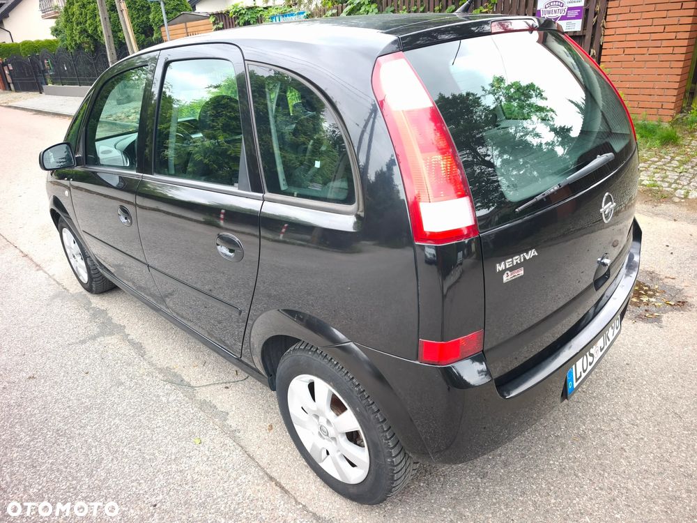 Opel Meriva 1.6 16V Essentia - 3