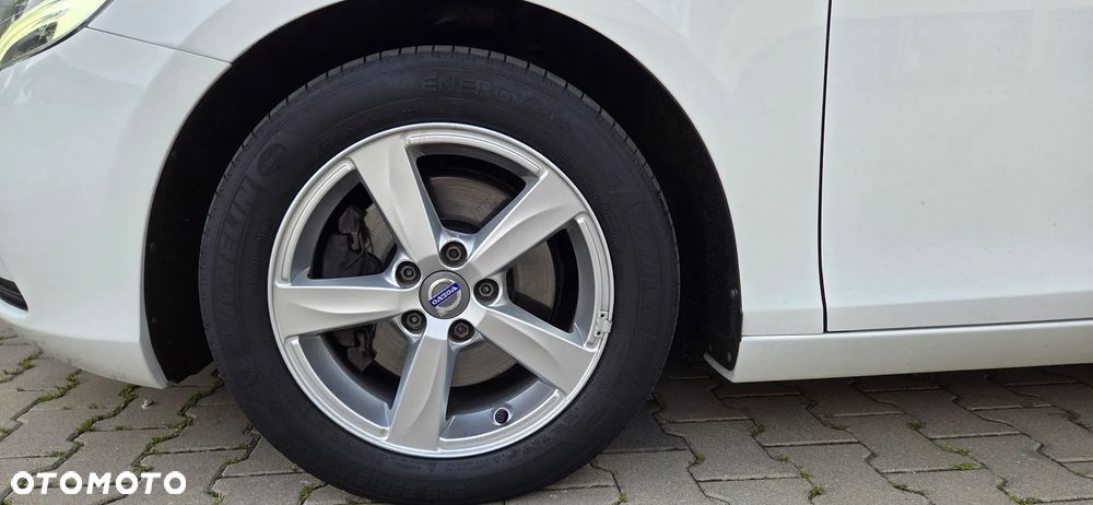 Volvo V40 - 12