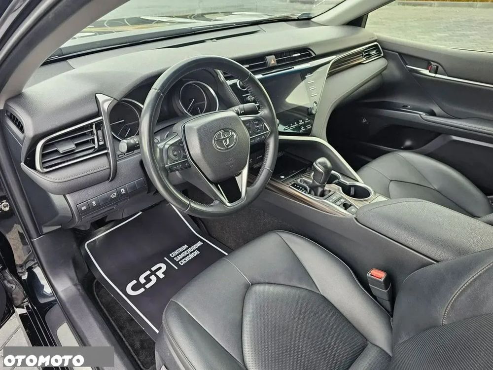 Toyota Camry 2.5 Hybrid Prestige CVT - 29