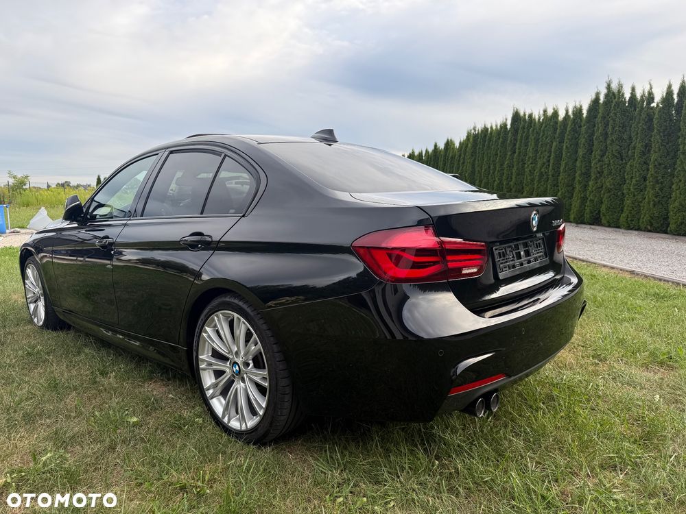 BMW Seria 3 320d Edition M Sport Shadow - 17