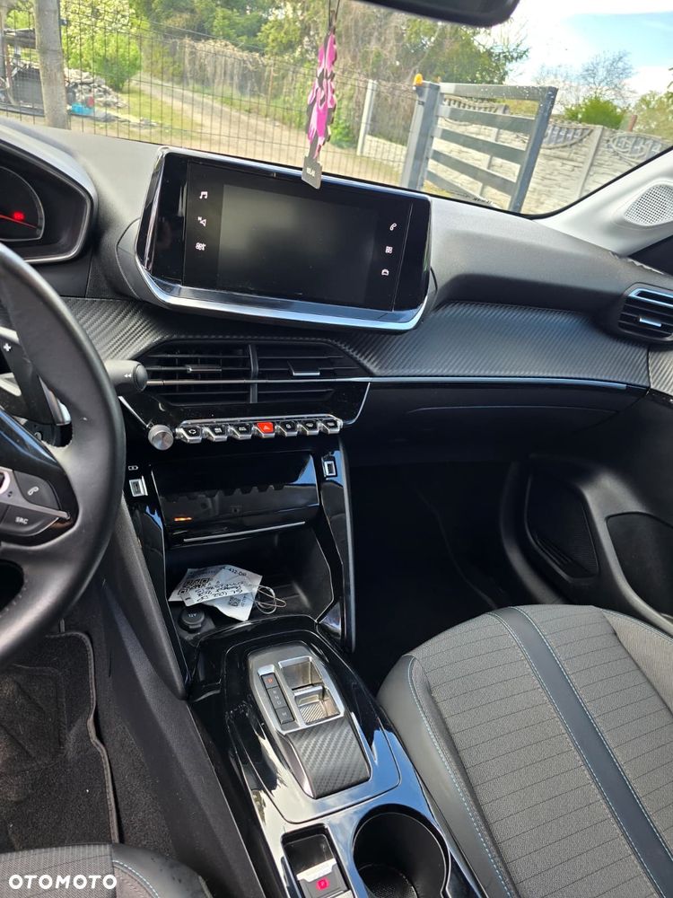Peugeot 208 1.2 PureTech Allure Pack S&S EAT8 - 12