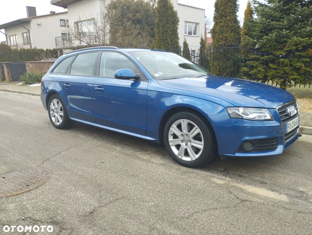 Audi A4 Avant 2.0 TFSI Attraction - 4