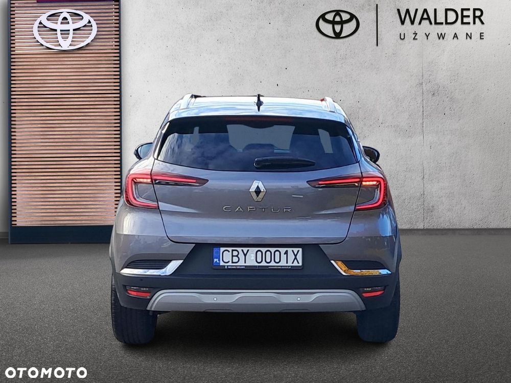 Renault Captur - 3