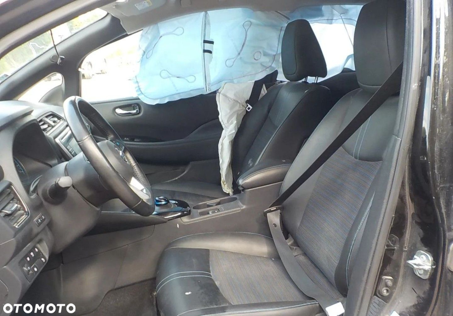 Nissan Leaf 40 kWh N-Connecta - 24