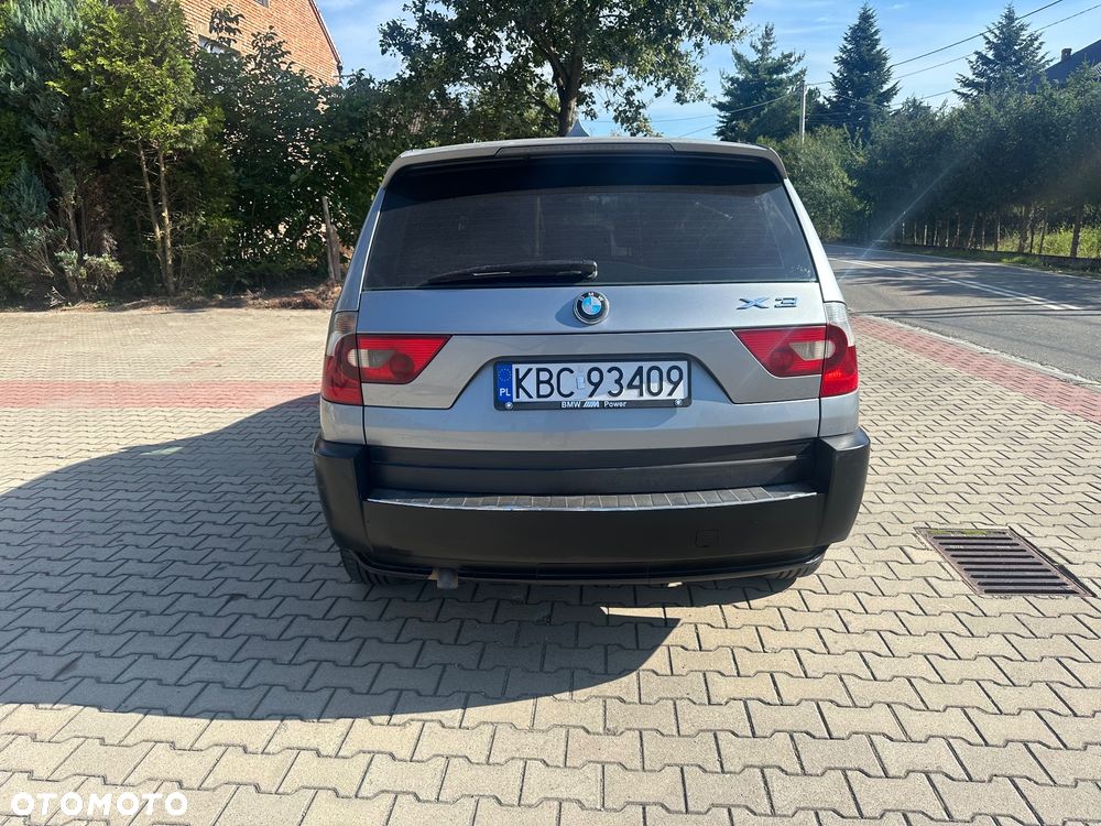 BMW X3 2.0d - 9