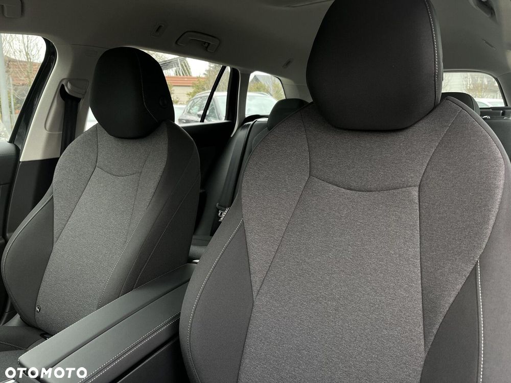 Volkswagen Passat - 14