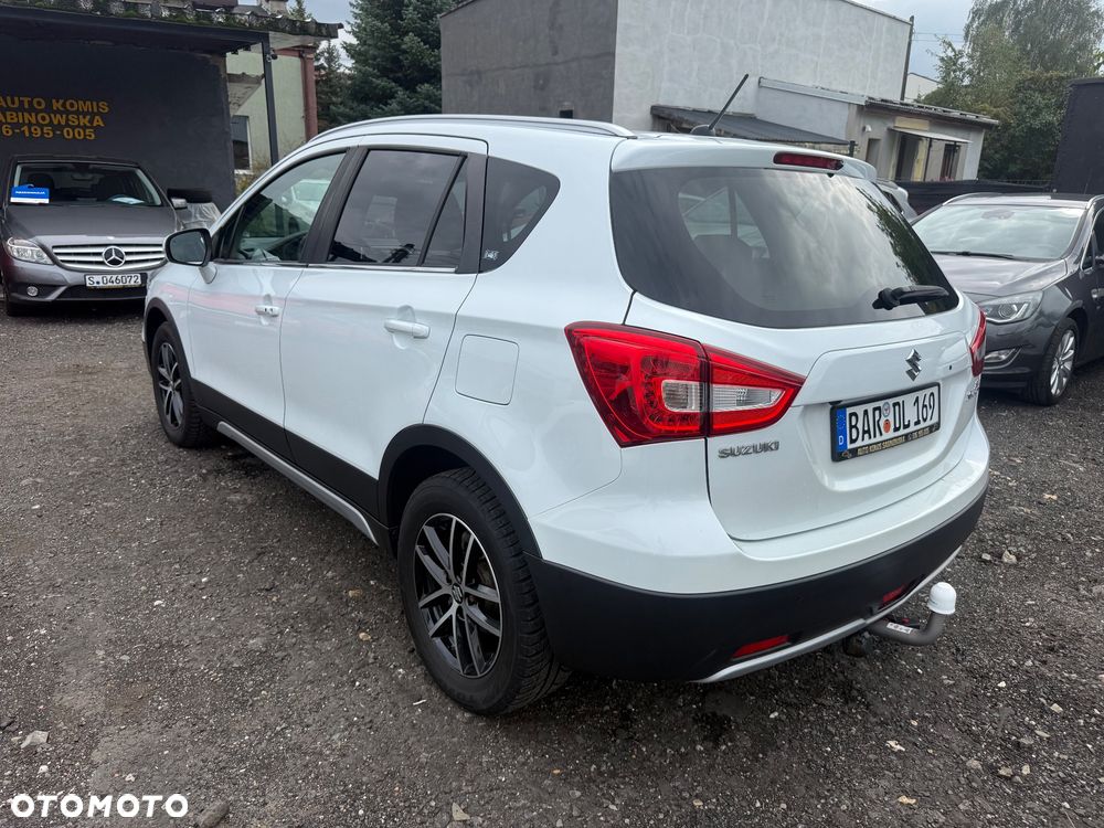 Suzuki SX4 S-Cross - 4